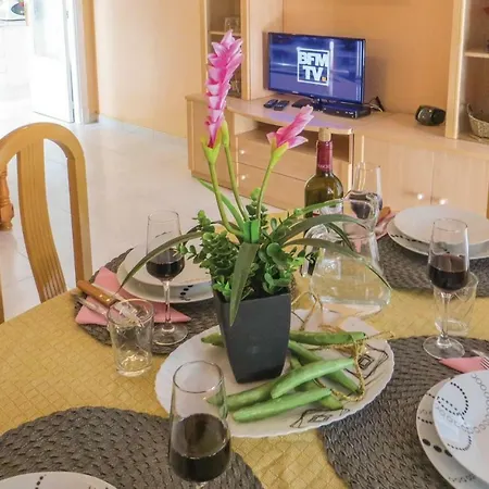 Apartment Two-bedroom In Torrevieja